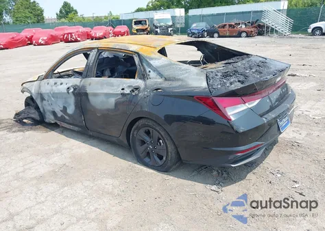 2022 Hyundai Elantra Sel z USA, uszkodzony, nr VIN 5NPLS4AG4NH077183